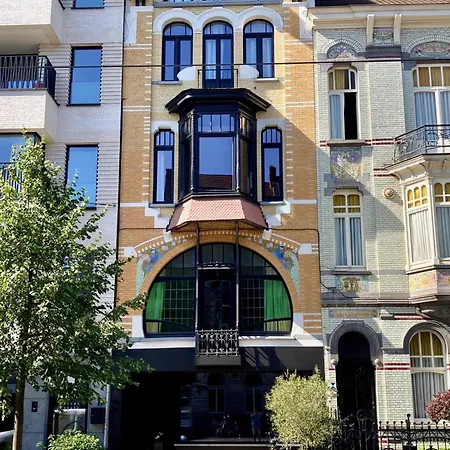 Casa Clementina - 3 Bedroom In A Art-nouveau House