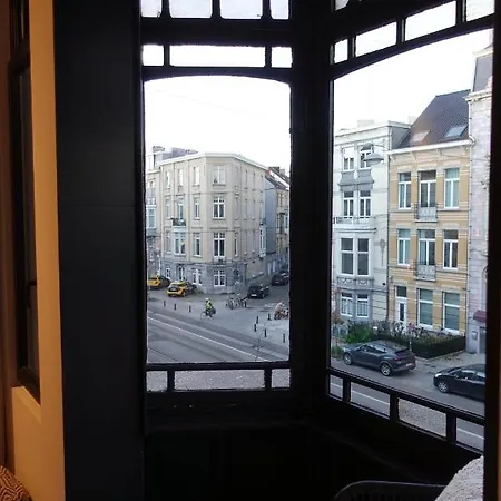 Apartment Casa Clementina - 3 Bedroom In A Art-nouveau House Ghent