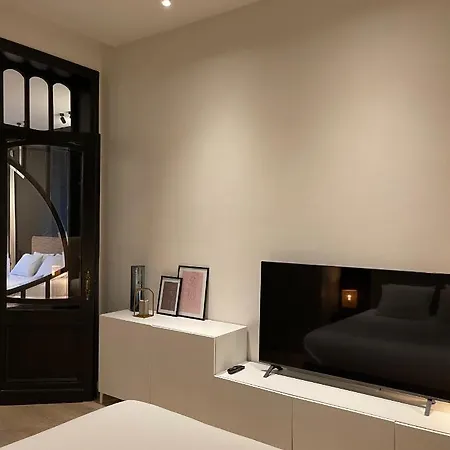 Apartment Casa Clementina - 3 Bedroom In A Art-nouveau House